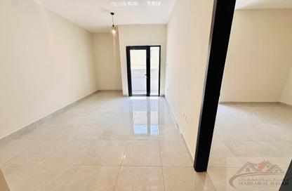 Apartment - 1 - 2 for rent in Muwaileh 3 Building - Muwaileh - Sharjah