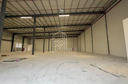 Warehouse - Studio - 1 for rent in Al Sajaa Industrial - Al Sajaa - Sharjah