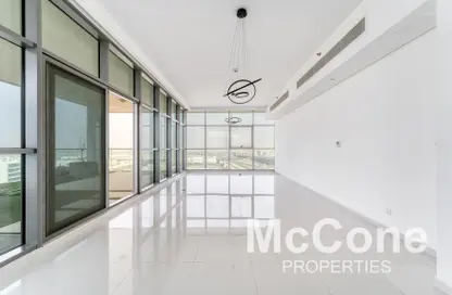 Apartment - 3 Bedrooms - 5 Bathrooms for rent in Golf Promenade 2B - Golf Promenade 2 - Golf Town - Damac Hills - Dubai