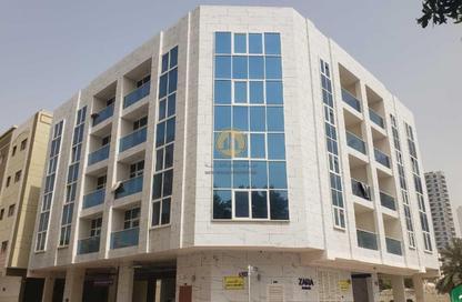 عمارة بالكامل - 8 غرف نوم - 8 حمامات للبيع في الراشدية 2 - الراشدية - عجمان