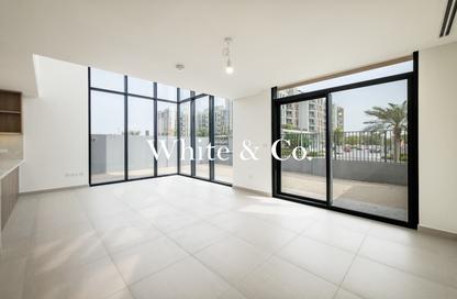 Townhouse - 4 - 4 for sale in Mudon Al Ranim 5 - Mudon - Dubai