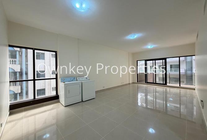 74619127 - Property Image 2