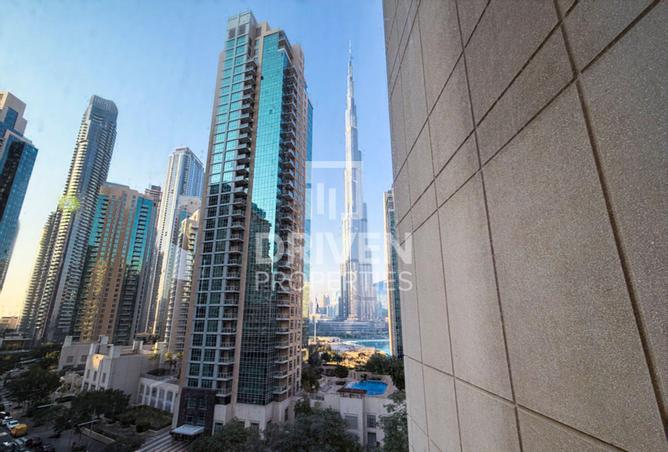 Iconic Views | Mid Floor | Downtown Living