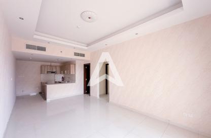 Apartment - 2 - 3 for rent in Hera Tower - Dubai Sports City - Dubai