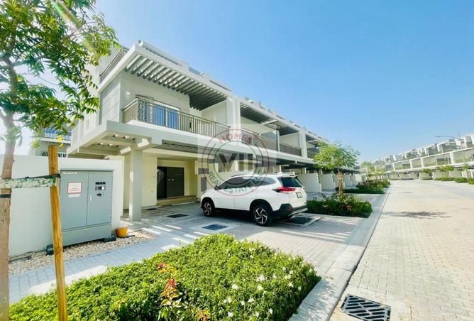 75033975 - Property Image 2