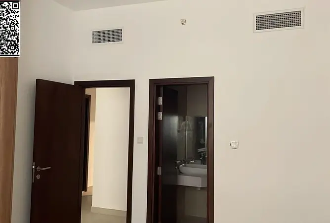 81108683 - Property Image 3