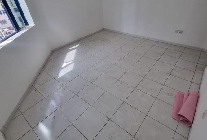 81128188 - Property Image 2