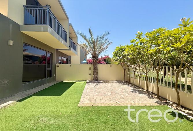 98679347 - Property Image 2