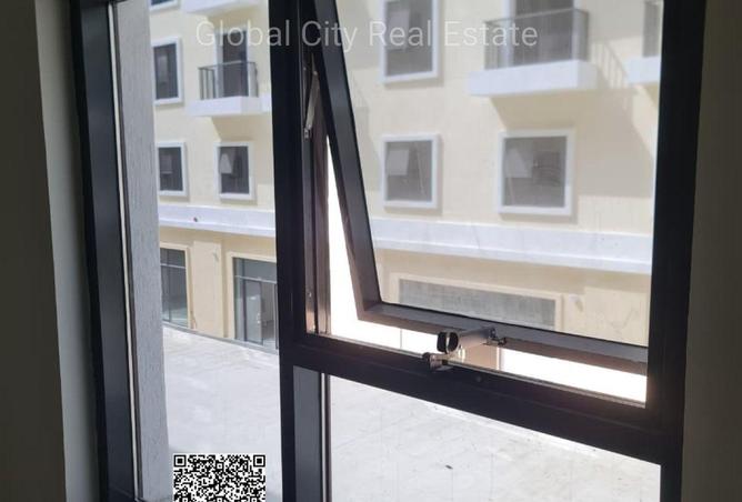 107726013 - Property Image 2
