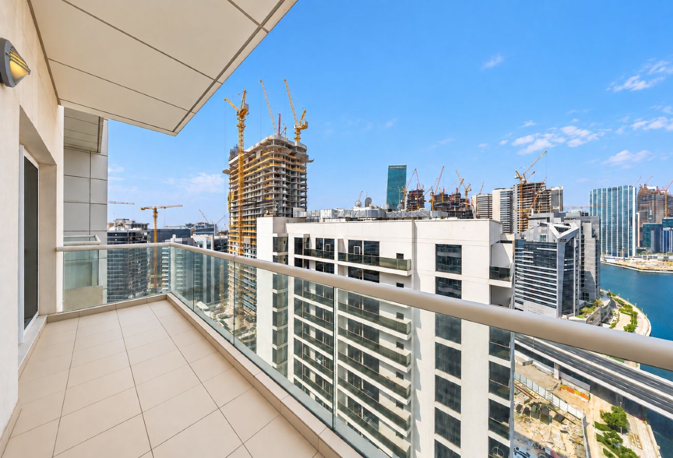 3 bedroom apartment in Mayfair Residency, Business Bay: 13