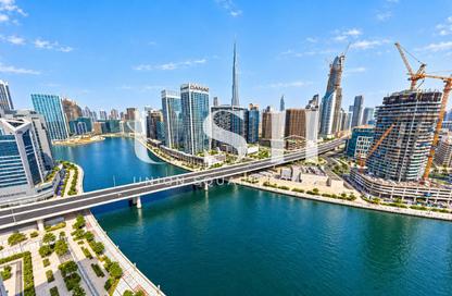 Apartment - 3 - 2 for rent in Mayfair Residency - Business Bay - Dubai