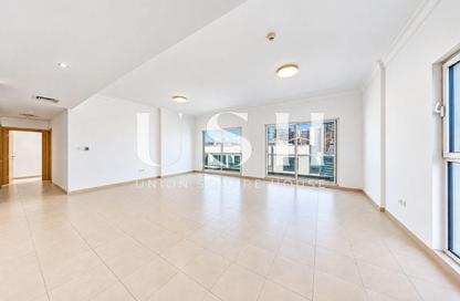 Apartment - 3 - 2 for rent in Mayfair Residency - Business Bay - Dubai
