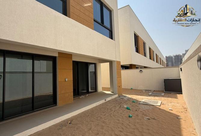 145077654 - Property Image 2