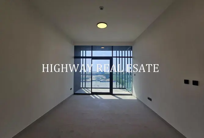 156018810 - Property Image 2