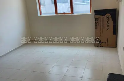 Apartment - 1 Bedroom - 1 Bathroom for rent in Al Naba'ah 8 Building - Al Naba'ah - Al Sharq - Sharjah