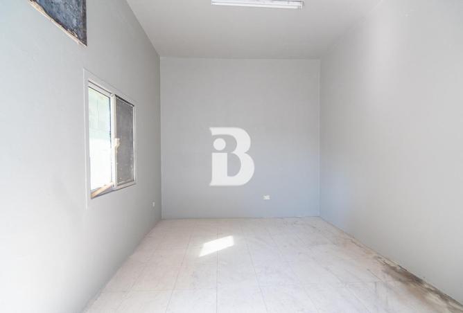 74231265 - Property Image 2