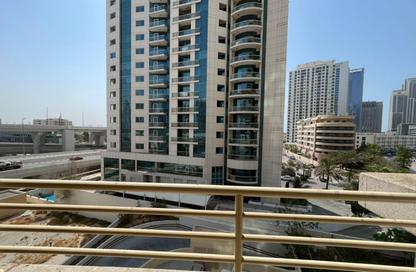 Apartment - Studio - 1 Bathroom for rent in Manchester Tower - Dubai Marina - Dubai