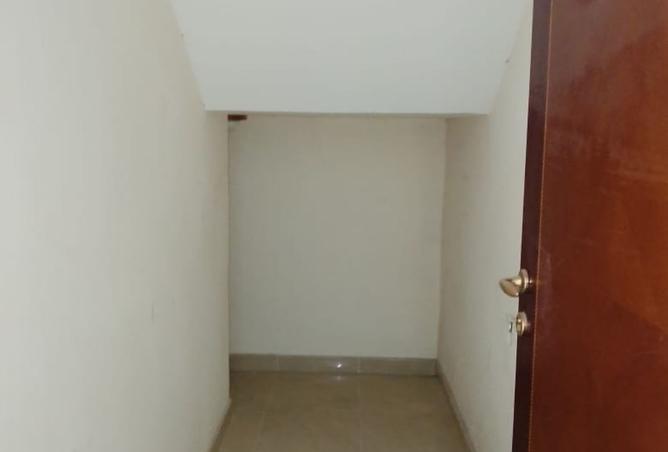 128850008 - Property Image 3