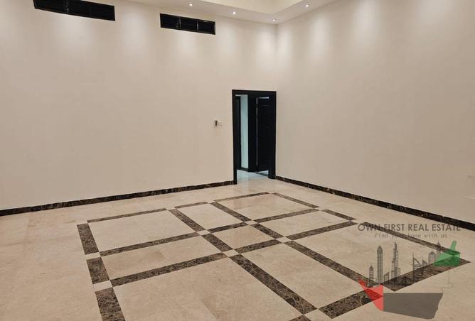 106412810 - Property Image 2