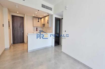 Apartment - 1 Bedroom - 2 Bathrooms for rent in 1 Residences - 1 - 1 Residences - Al Kifaf - Bur Dubai - Dubai