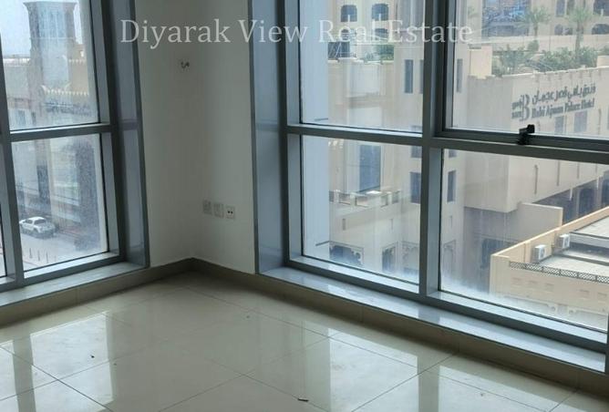 83227055 - Property Image 3