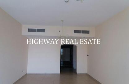 Apartment - 2 - 4 for rent in Asas Tower - Al Khan Lagoon - Al Khan - Sharjah Apartment - 2 - 4 for rent in Asas Tower - Al Khan Lagoon - Al Khan - Sharjah