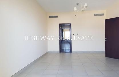 Apartment - 2 - 3 for rent in Asas Tower - Al Khan Lagoon - Al Khan - Sharjah