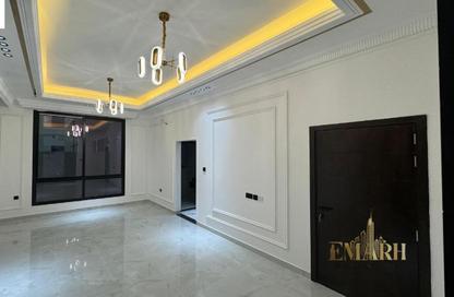 Villa - 5 Bedrooms - 7+ Bathrooms for sale in Al Yasmeen 1 - Al Yasmeen - Ajman