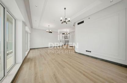 Apartment - 3 Bedrooms - 5 Bathrooms for rent in Arcadia Tower - District 14 - Jumeirah Village Circle - Dubai