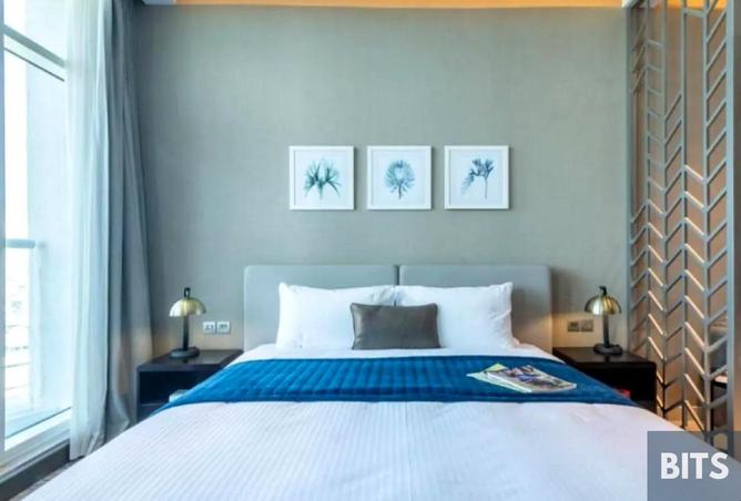 Luxury Studio| Canal View |Business Bay|High Floor photo 2