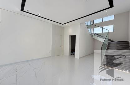 Villa - 5 Bedrooms - 6 Bathrooms for rent in Nad Al Sheba Villas - Nad Al Sheba 3 - Nad Al Sheba - Dubai