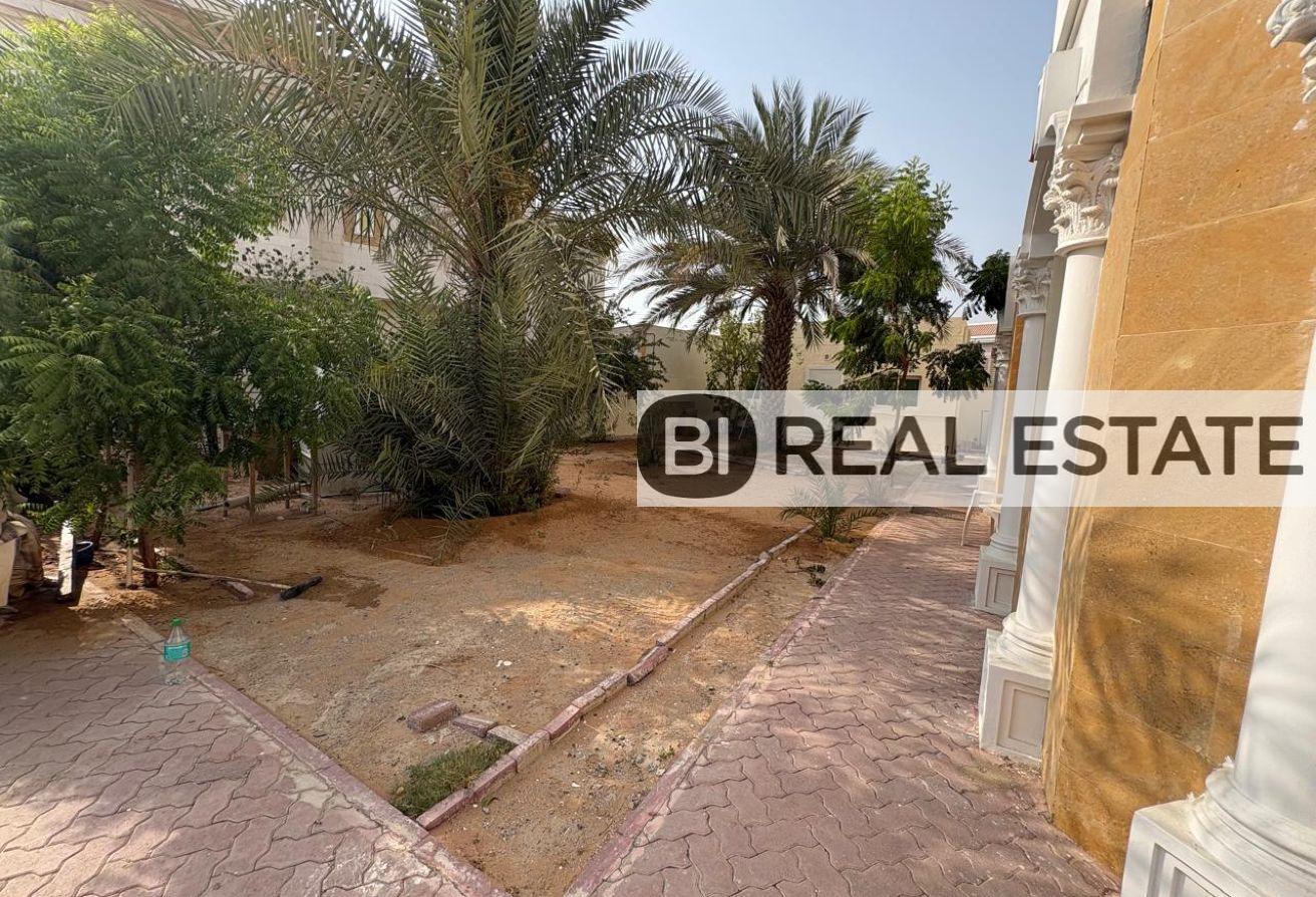 5 BR Villa in Al Barsha with Private Garden photo 25