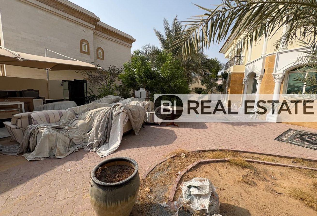5 BR Villa in Al Barsha with Private Garden photo 22