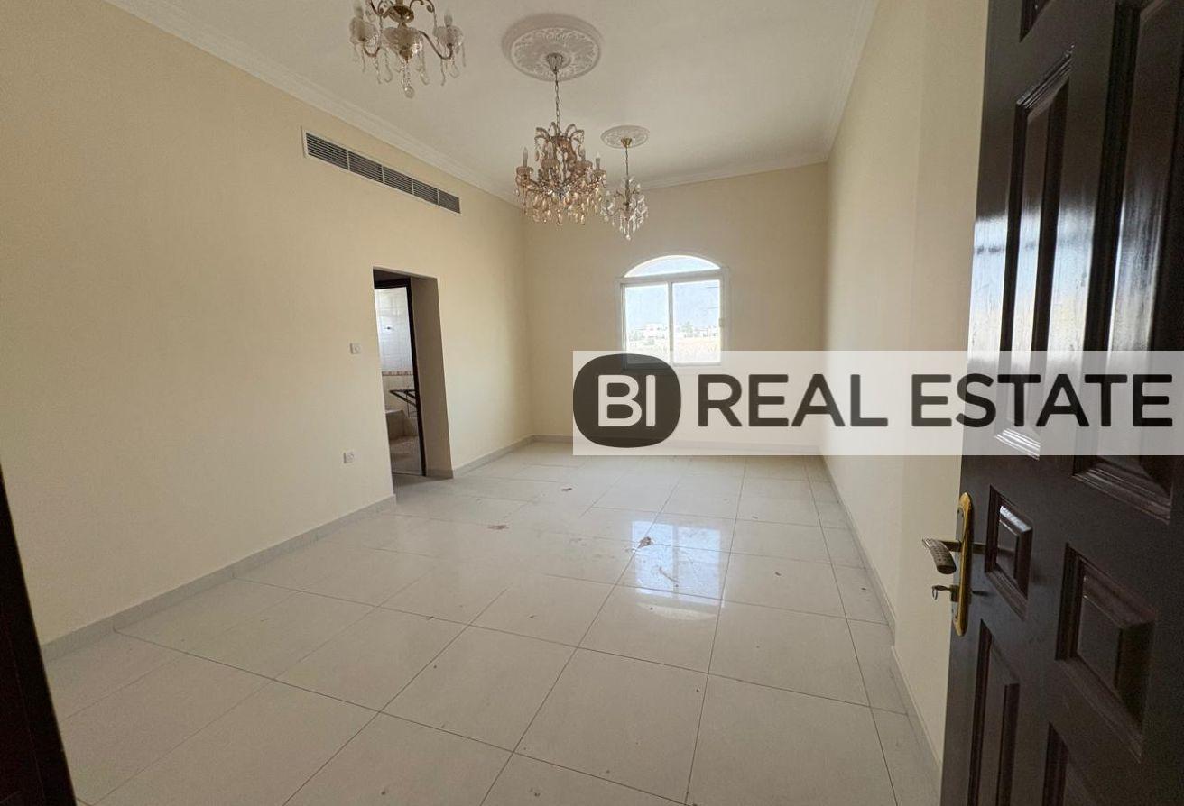 5 BR Villa in Al Barsha with Private Garden photo 15