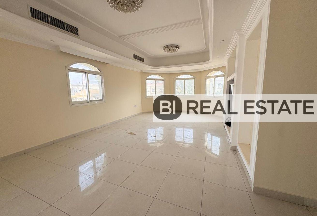 5 BR Villa in Al Barsha with Private Garden photo 6