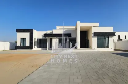 Villa - 4 Bedrooms - 5 Bathrooms for rent in Al Khawaneej 2 - Al Khawaneej - Dubai