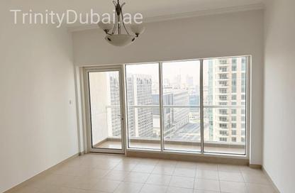 Apartment - Studio - 1 Bathroom for rent in Burj Al Nujoom - Downtown Dubai - Dubai