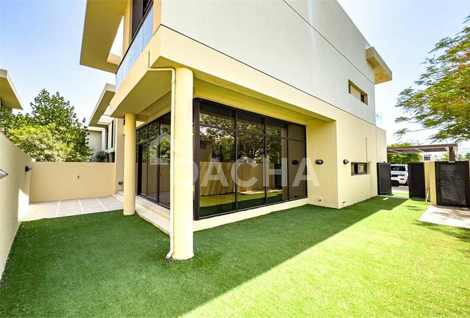 74231889 - Property Image 2