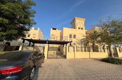Villa - 5 - 6 for sale in Al Hamra Village Villas - Al Hamra Village - Ras Al Khaimah