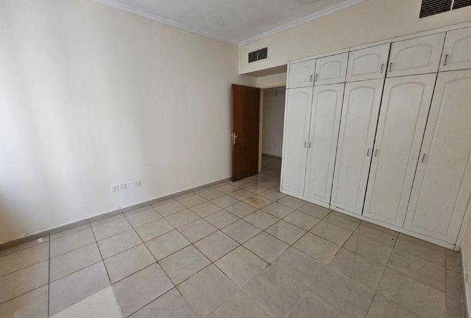 57796732 - Property Image 3