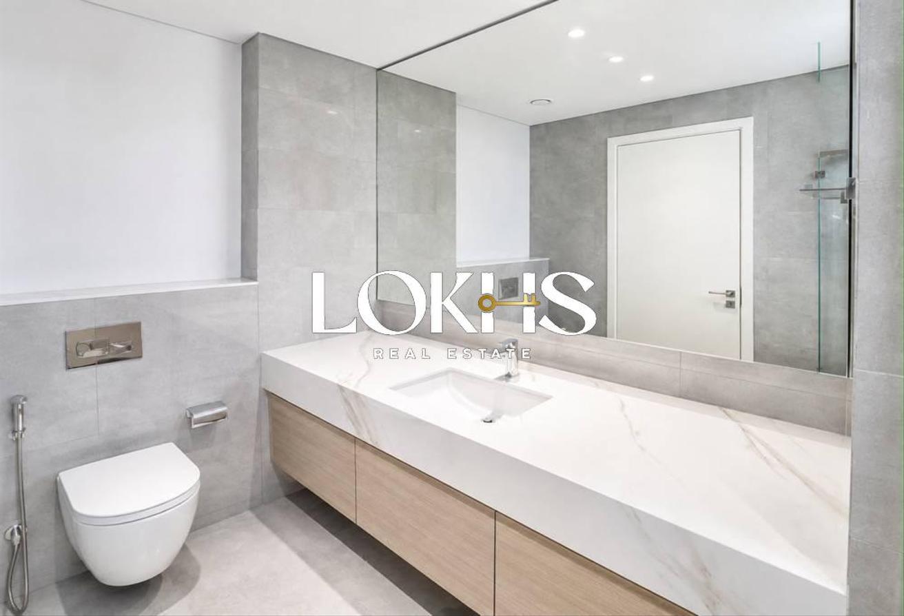 4 CHEQUES | Close to Amenities | Vacant photo 16