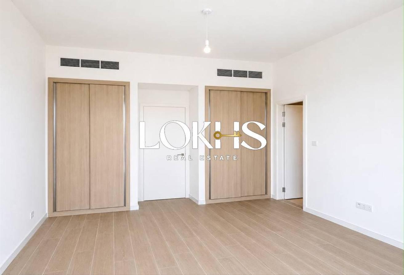 4 CHEQUES | Close to Amenities | Vacant photo 11