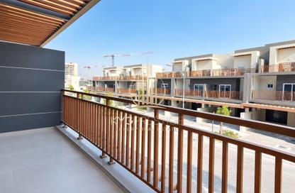 Townhouse - 4 - 4 for rent in Verona - Damac Hills 2 - Dubai Townhouse - 4 - 4 for rent in Verona - Damac Hills 2 - Dubai