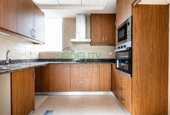 122452804 - Property Image 3