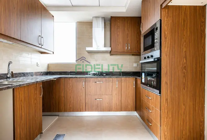 122452804 - Property Image 3