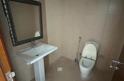 Apartment - 3 Bedrooms - 5 Bathrooms for sale in Ajman One Tower 9 - Ajman One - Ajman Downtown - Ajman