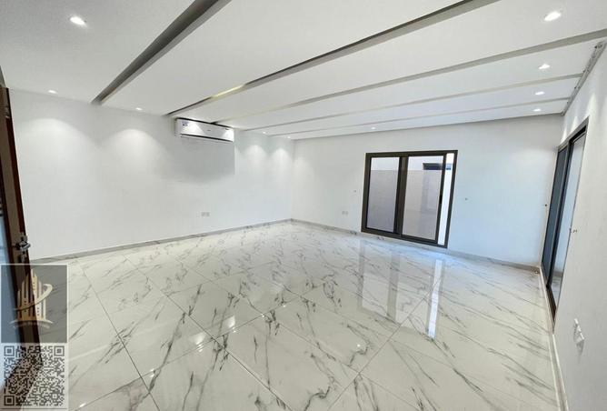 64441324 - Property Image 3