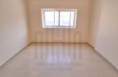 Apartment - 2 - 2 for rent in Fire Station Road - Muwaileh - Sharjah