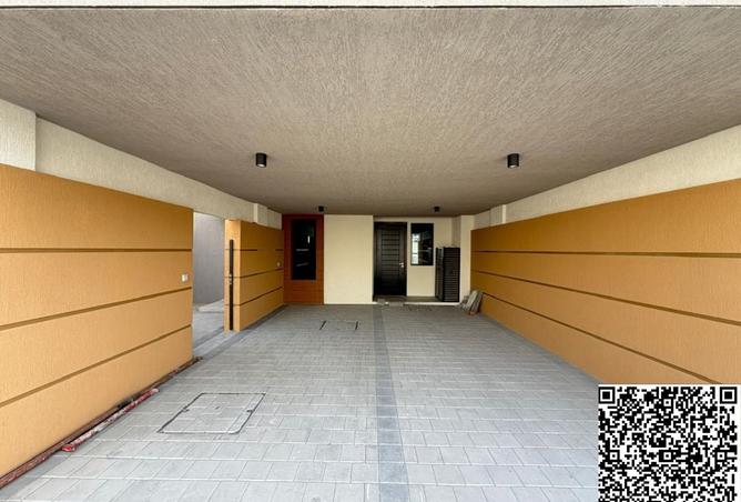 130202323 - Property Image 2