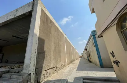 مستودع - استوديو - 1 حمام للايجار في المنطقة الصناعية رقم 5 - المنطقة الصناعية بالشارقة - الشارقة